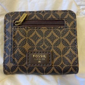 Fossil 1954 Leather Brown Geometric Coin Purse